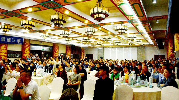 {KS:Field:Title} 第 1 张