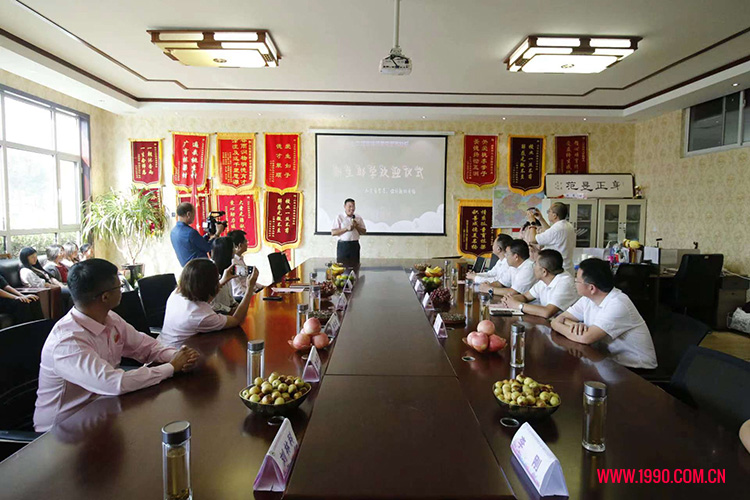 捐资助学 功在当今 利在后代 |记山东煤炭技师学院（高新校区）受助学子新生欢迎活动 第 4 张