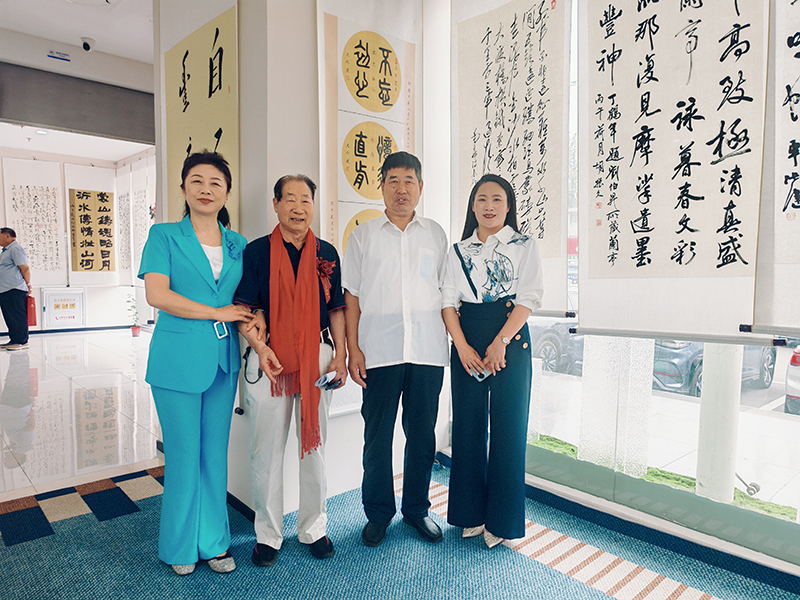 翰墨颂盛世 丹青迎华诞兰山老年书画研究会教育分会国庆书画展开幕