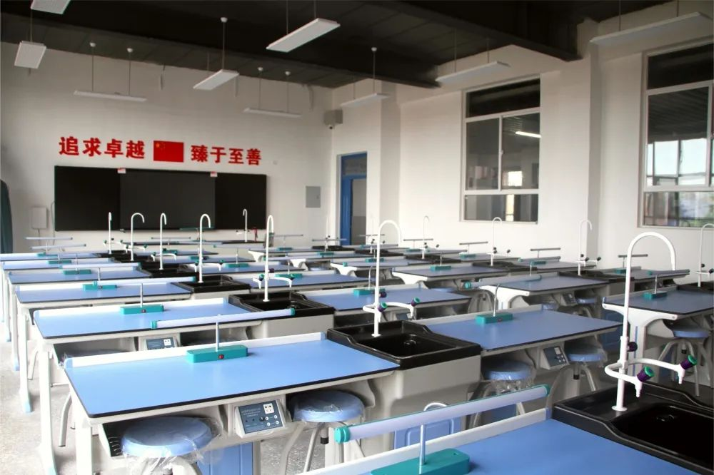 临沂衡大高级中学特色办学暨2024秋季招生家长开放日活动成功举办 第 30 张